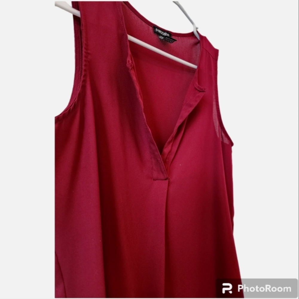 Burgundy V neck top